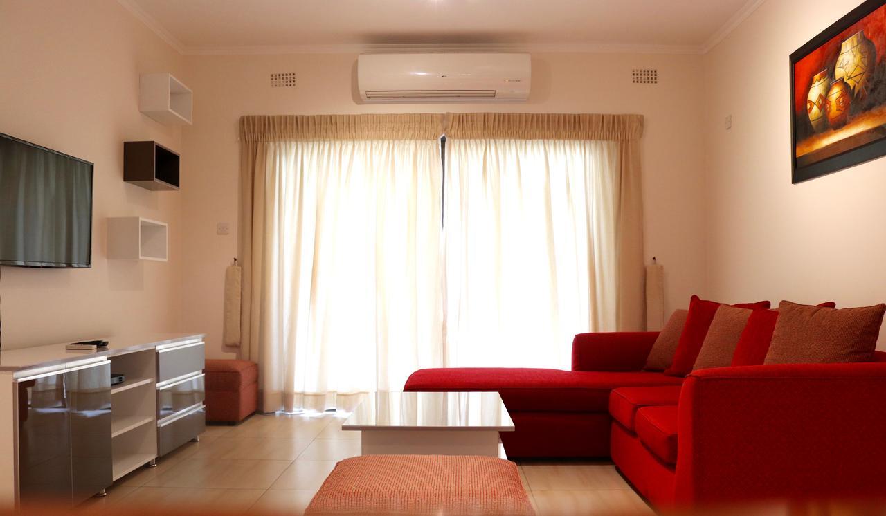 Amb Apartments ルサカ エクステリア 写真